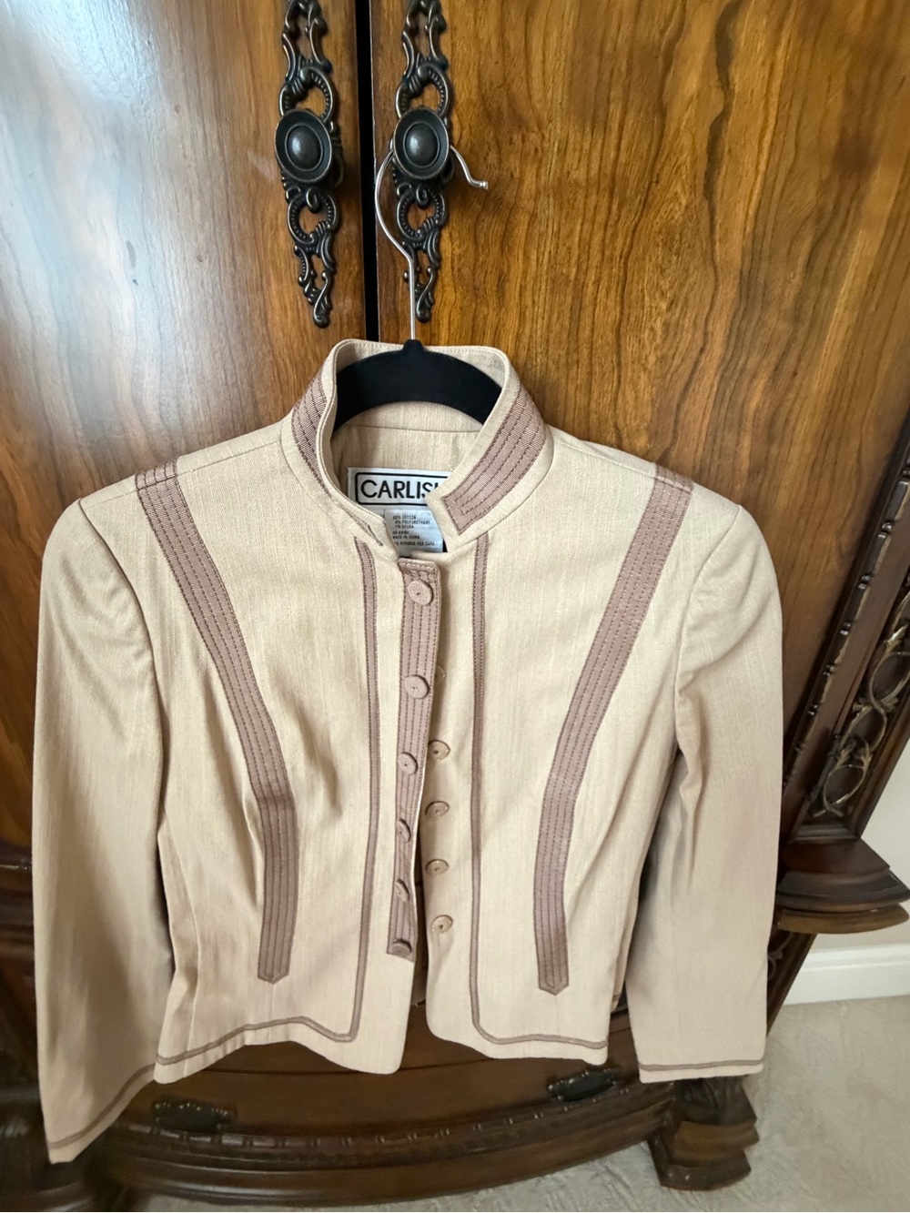 Carlisle Cream Jacket with Taupe Contrast Trim